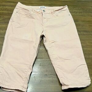 D jeans light pink capris